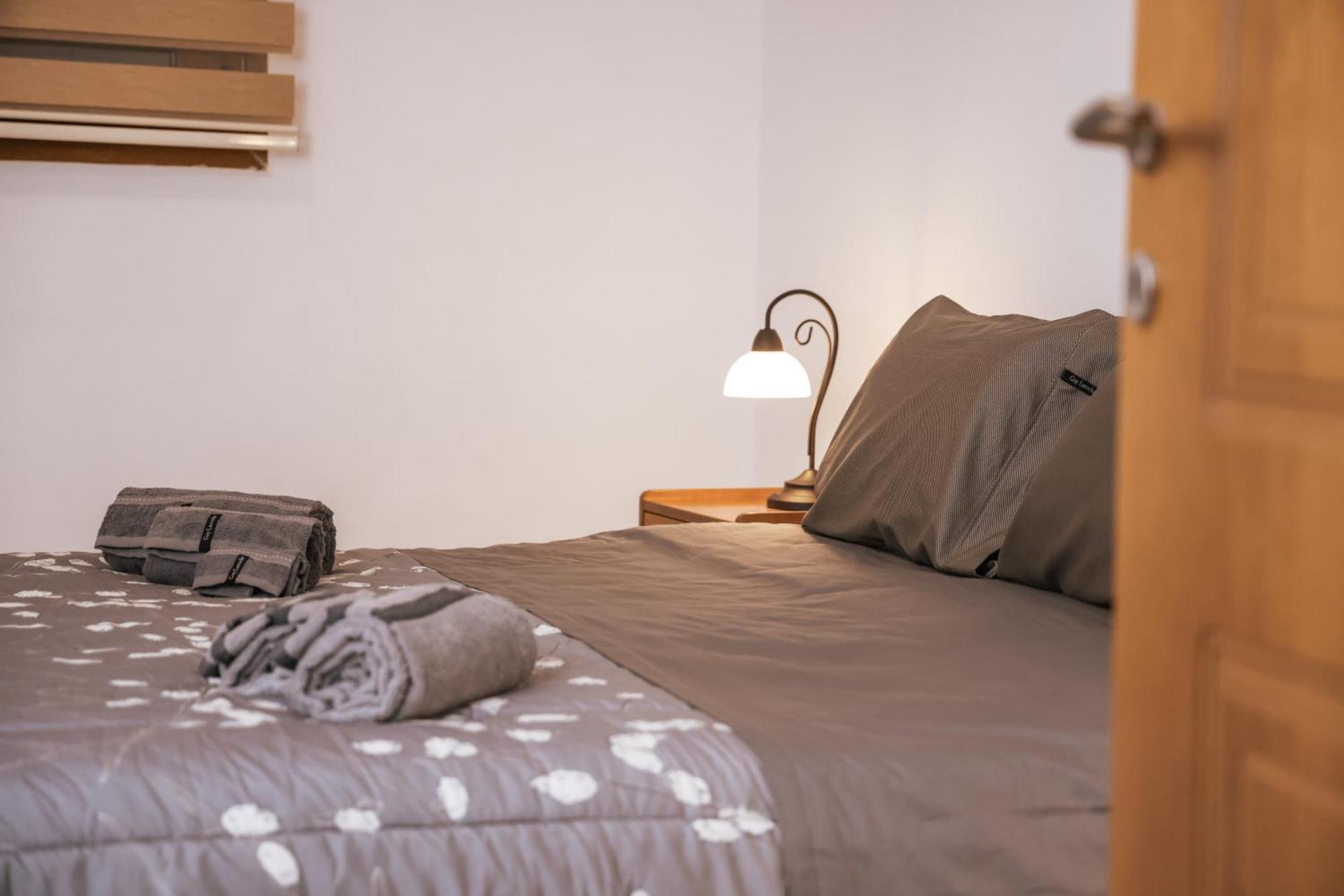 Archontiko Frideriki Luxury Apartments Хіос Екстер'єр фото
