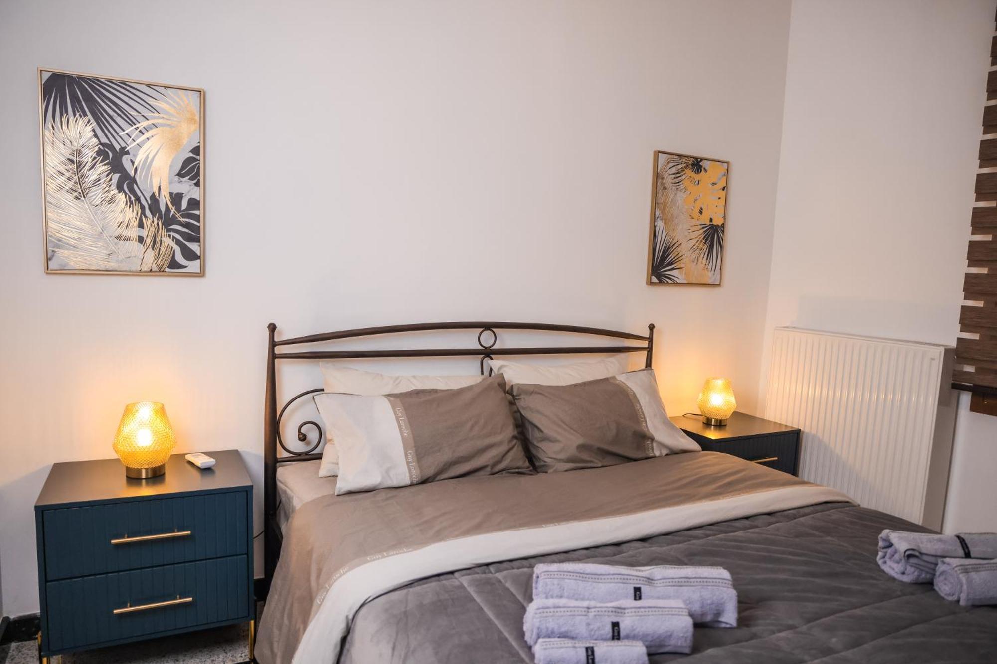 Archontiko Frideriki Luxury Apartments Хіос Екстер'єр фото